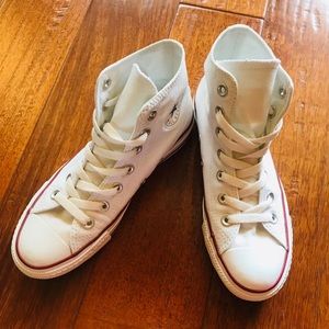 Converse Chuck Taylor All Stars, White High Tops,